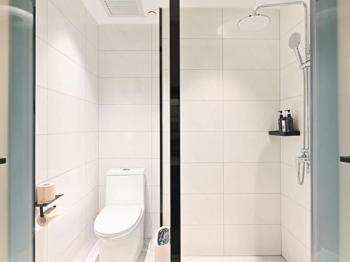 Bathroom, City home km Hotel - Beijing Sanyuanqiao, Beijing