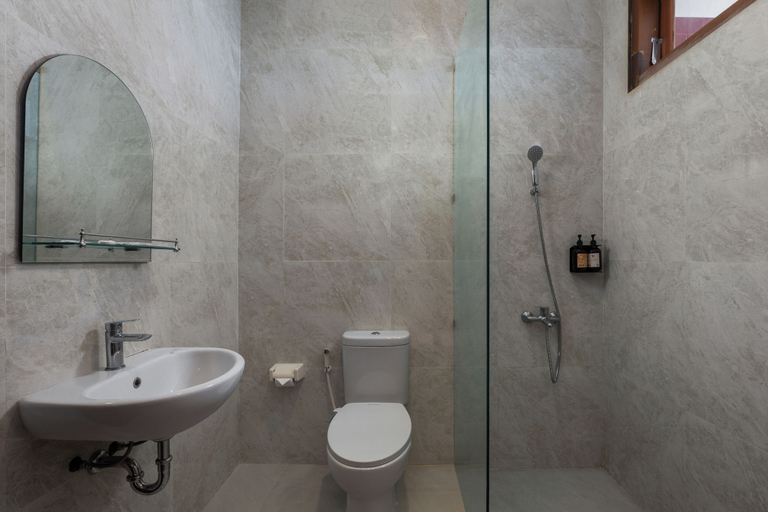 Bathroom 3, Casa de Lani Resort & Convention, Banyumas