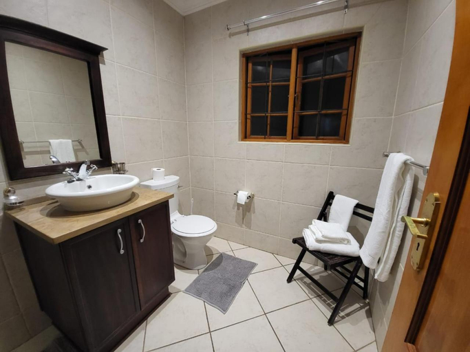 Others 4, Lemon & Herb, self catering apartments, Mangaung