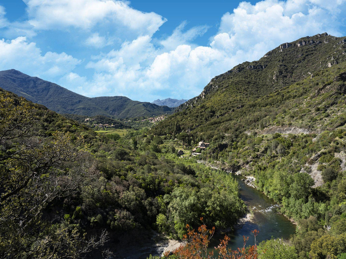 4, Lovely country house with private pool, Hérault