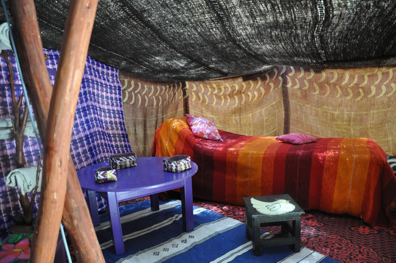 Bedroom 2, Bivouac Sous les palmiers bleus, Tiznit