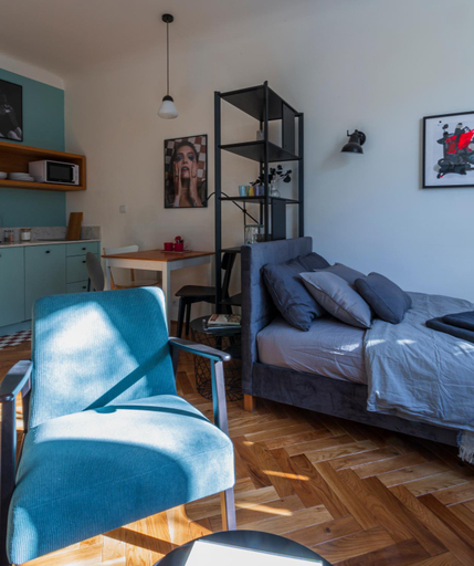 Others 3, Bugaj 14 by Homeprime, Warsaw