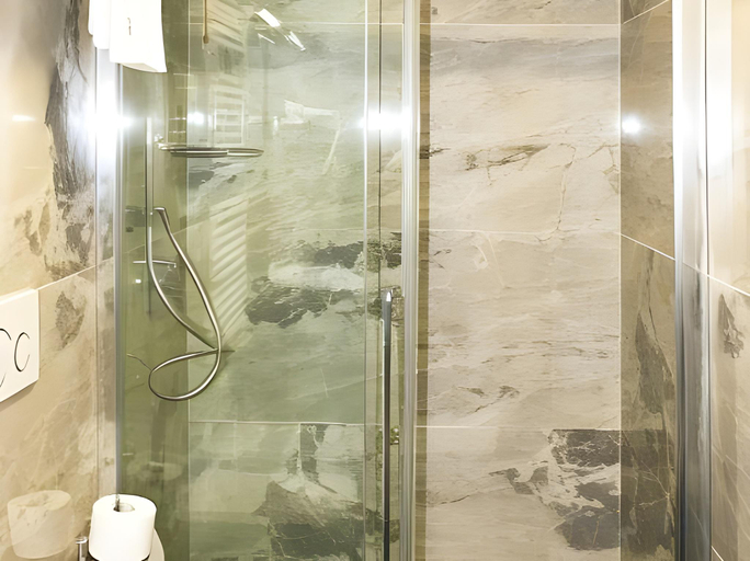 Bathroom 3, CSI Group - Hotel metropoli, Milano