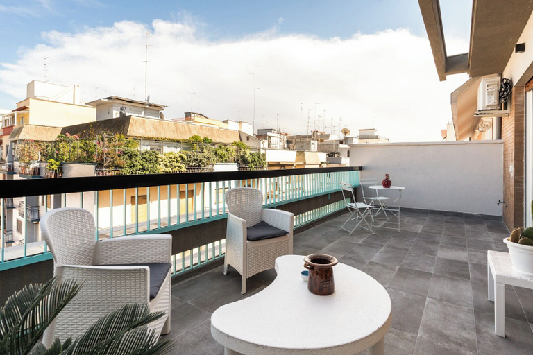 Others 4, Penthouses with Terrace by Wonderful Italy, Bari