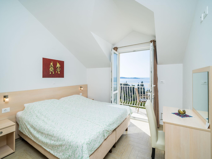 Bedroom 2, Villa Samba - Superior One-Bedroom Apartment with Balcony and Sea View, Župa Dubrovačka