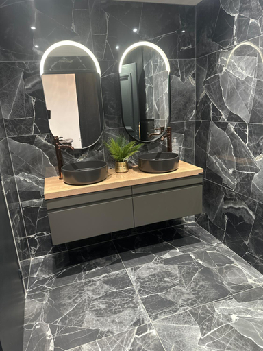 Bathroom 5, Hôtel Gex, Ain