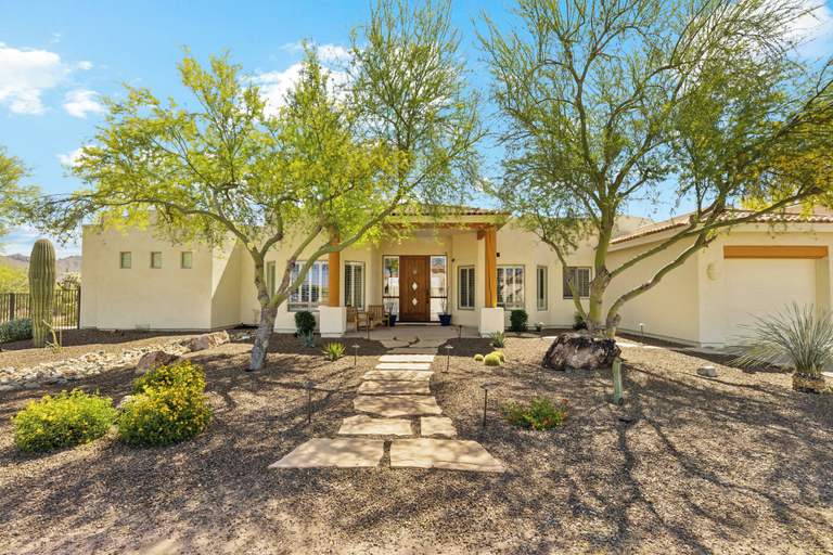 Exterior & Views 2, East Mesa Desert and Mountain Views: 5br, Pool, Maricopa