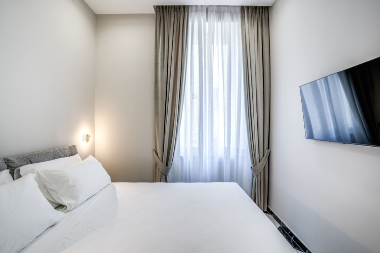 Room 2, Pink Rose in Naples With 1 Bedrooms and 1 Bathrooms, Napoli
