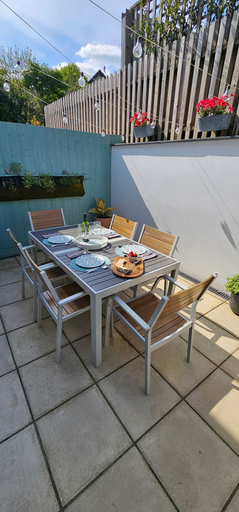 Food & Drinks, Meadowvine, Cornwall