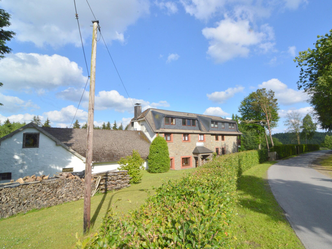 Others 4, Gruppenhaus in Monschau am Wald, Städteregion Aachen