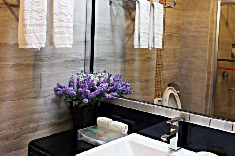 Bathroom 4, Fenghuangcheng Hotel, Hainan
