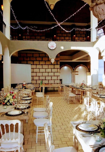 Food & Drinks 4, Hacienda San Patricio, Allende