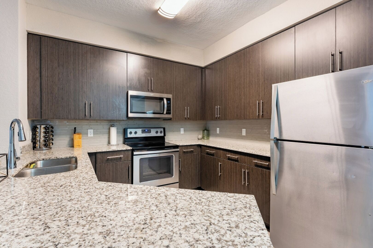 Others 5, Daytona 3BR Getaway Pool, Gym, Pet Friendly, Volusia