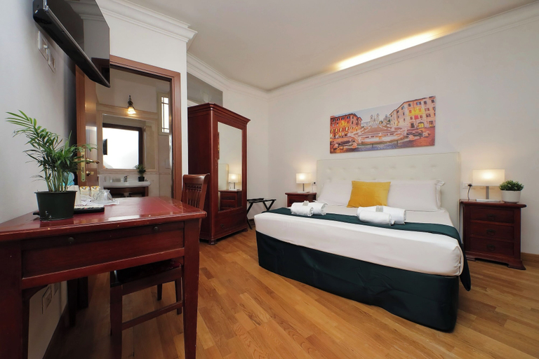 Bedroom 5, Romulus Rooms, Rome