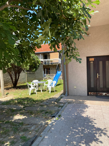 Others 2, Apartmani Dora Leskovac, Leskovac