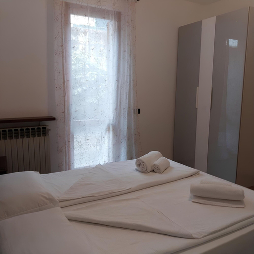 Room 5, Casa Gabriel in Toscolano-maderno, Brescia