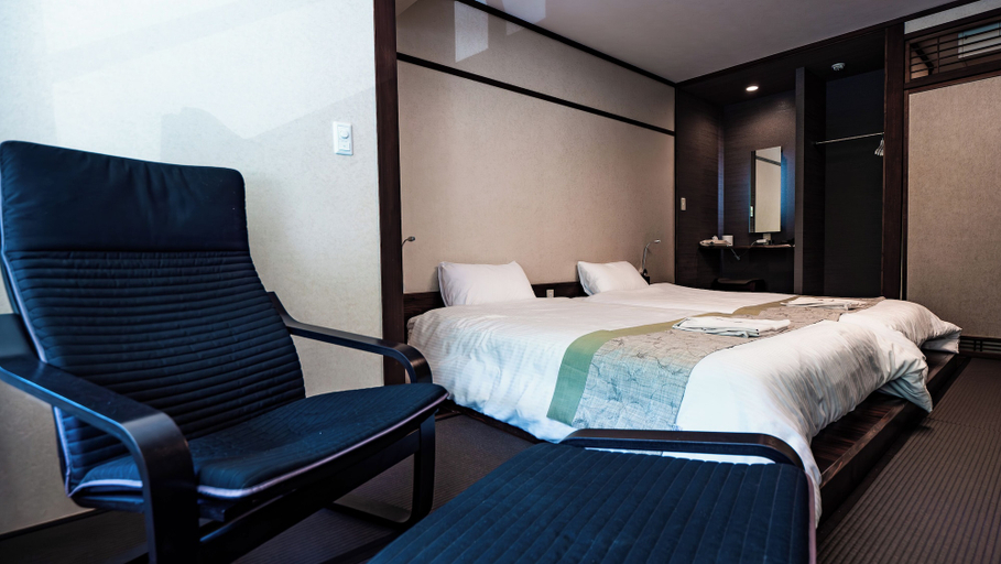 Bedroom 2, the TOJI.ba MATSUKAWAKAN, Takayama