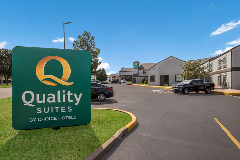 Exterior & Views 2, Quality Suites Tulsa I-44, Tulsa