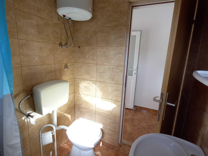Bathroom 2, Apartments Vinko Mljet- One-Bedroom Apartment with Terrace A5, Mljet