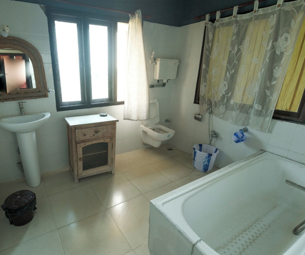 Bathroom, Sunshine Guest House, Tiruvannamalai