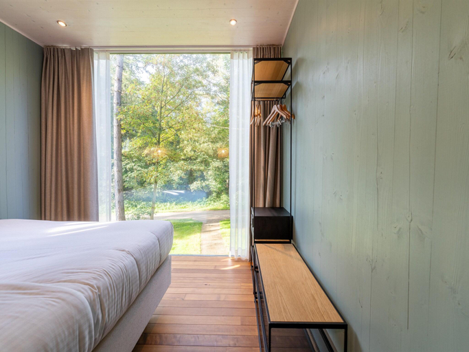 Others 3, Stylish Escape with Views, Hainaut