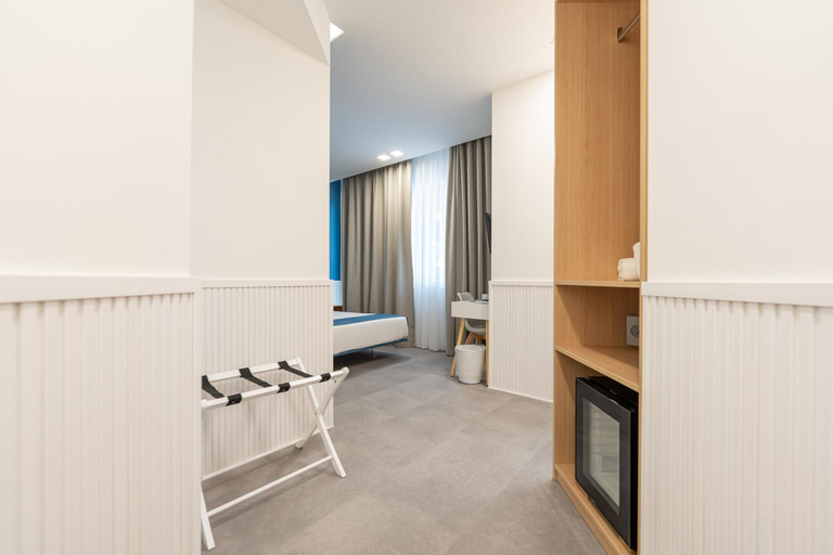 Others 5, Toledo Mill Relais - By Pera Rooms Collection, Napoli