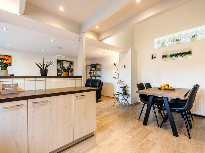 Food & Drinks, Restful Holiday home in Herselt with Garden, Antwerpen