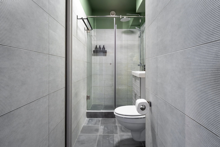 Room 5, Colorful Bright 2BR on Iconic Calea Victoriei, Municipiul Bucuresti