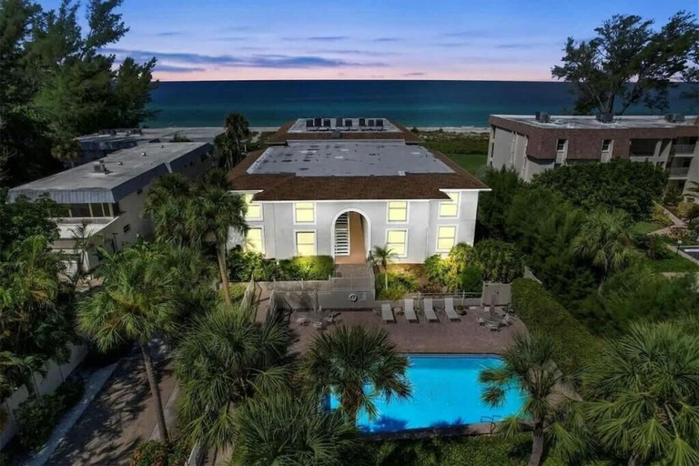 Exterior & Views 2, Luxury Beachfront Retreat, Manatee