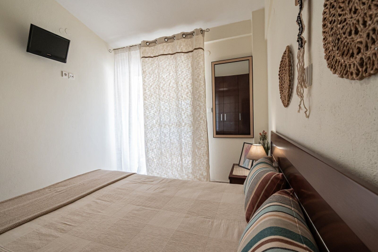Bedroom 4, Tommy Seafront No 4 by Rentalspro - Nea Flogita, Central Macedonia
