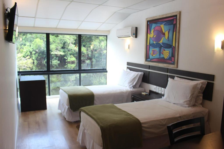 Bedroom 3, Uiara Amazon Floating Lodge, Maués