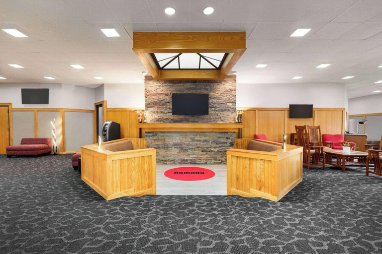Public Area 3, Ramada by Wyndham Alpena, Alpena