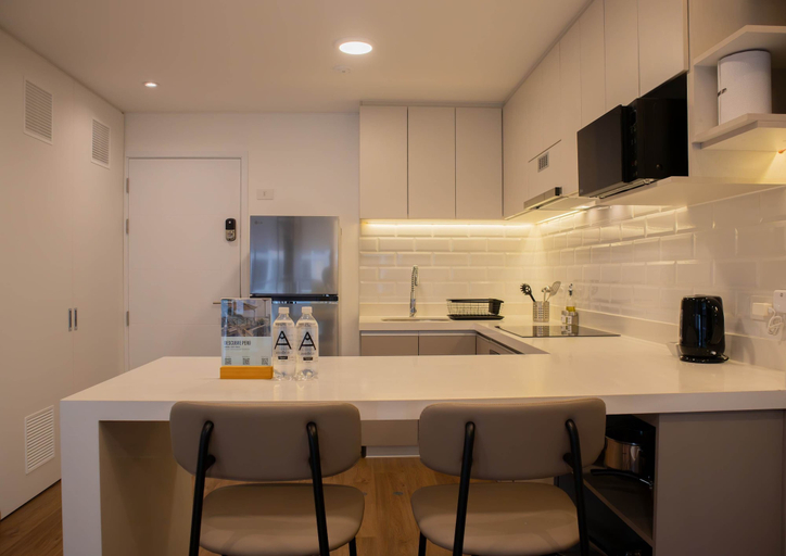 Room 4, Majestic 1BR With Balcony in Miraflores, Lima