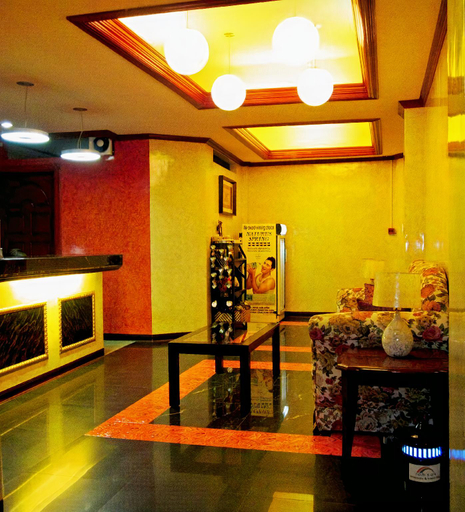 Public Area, Cebu Dulcinea Mactan Airport Hotel, Lapu-Lapu City