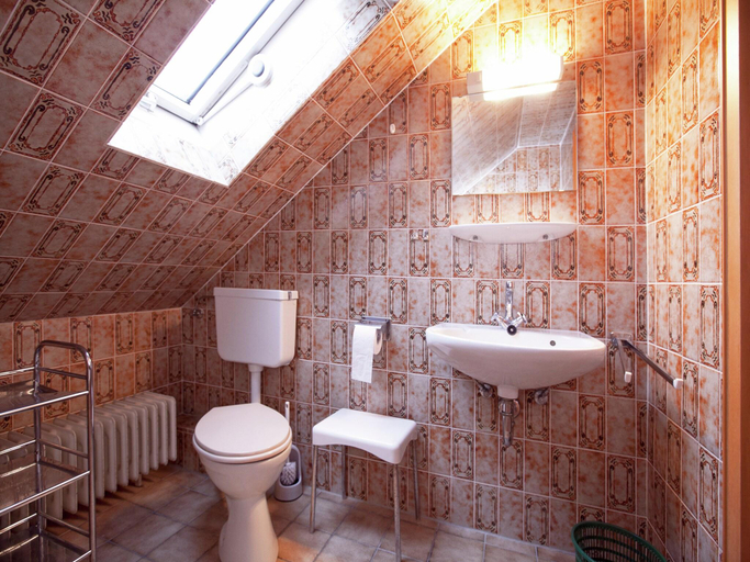 Bathroom 3, Ferienwohnung mit Weinbergblick, Ortenaukreis