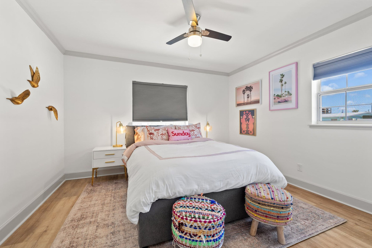 Room 3, Barefoot Bliss Tropical Retreat in Treasure, Pinellas