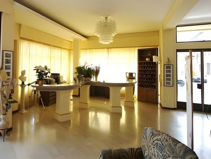 Public Area 2, Hotel Adria y Resort, Brescia