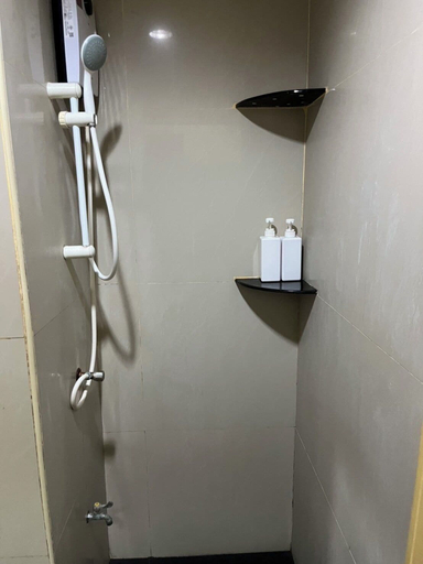 Bathroom 8