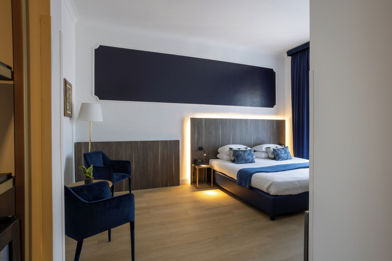 Bedroom 3, Grand Hotel Tiberio, Roma