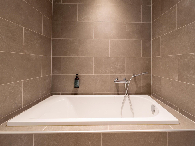 Bathroom, Award-Winning Forest Stay, Hainaut
