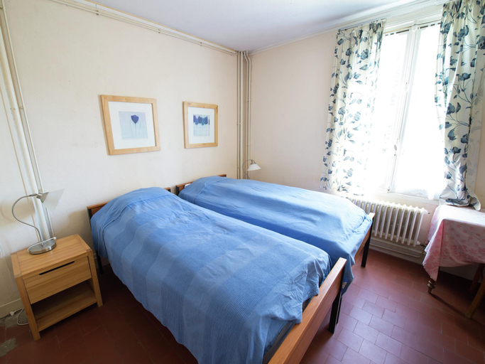 Bedroom 2, Beautiful holiday home with garden, Nièvre