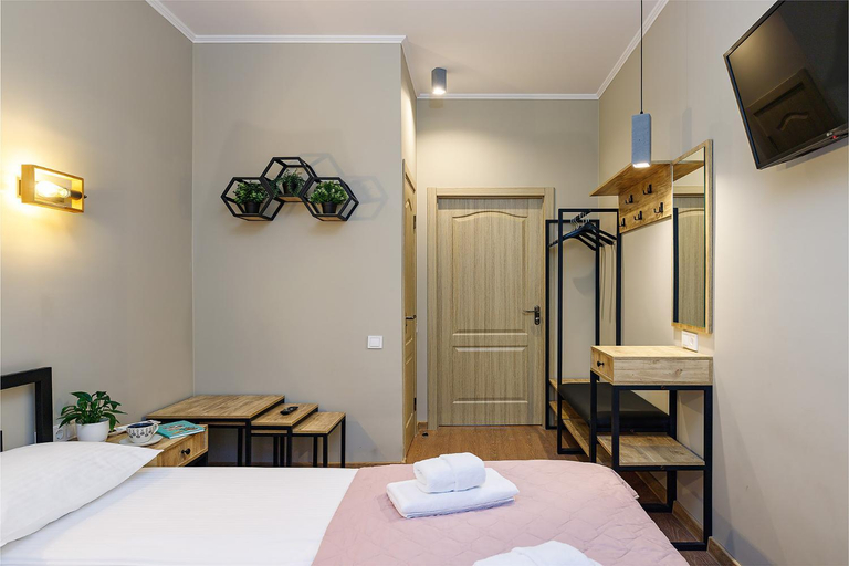 Bedroom 2, Готель Каизер у Львові, L'vivs'ka