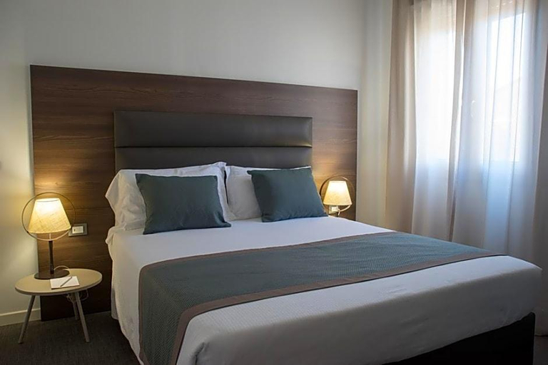 Bedroom 2, Hotel Villa Sorriso, Ancona