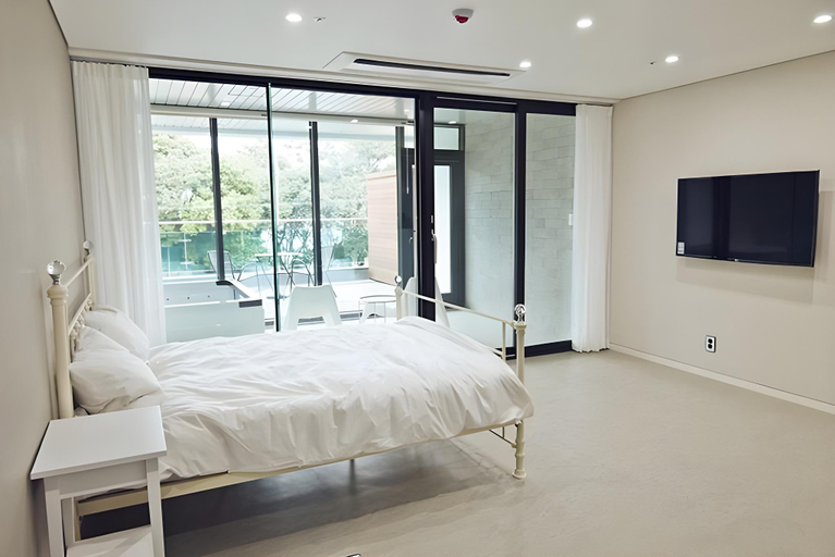 Bedroom 3, Wando (Bogildo) Blackstone Pension, Wando