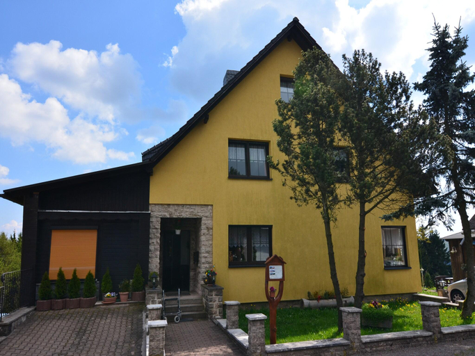 Others 4, Forest Retreat with Garden, Ilm-Kreis
