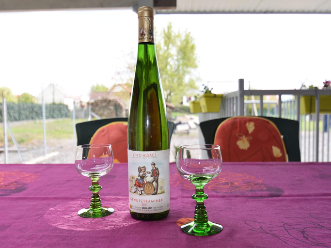 Food & Drinks 5, Cosy holiday home by the lake in Saint-Louis, Moselle