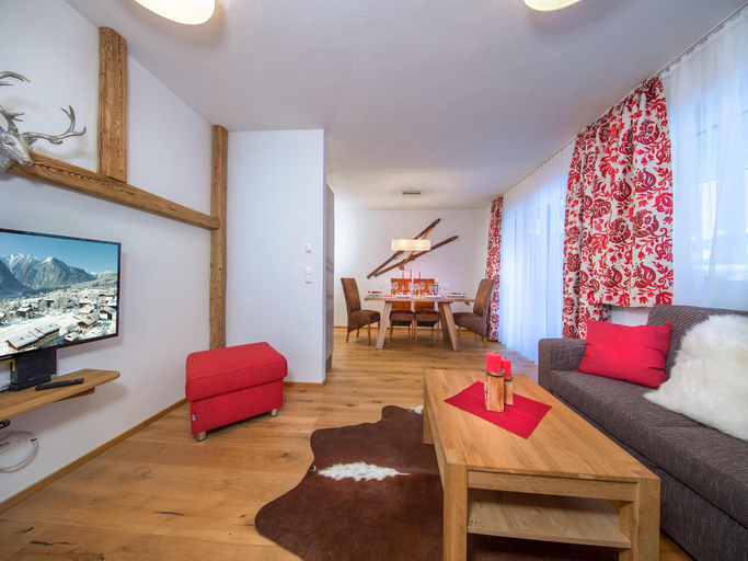 Others 5, Apartment in Neukirchen by Wildkogelbahn, Zell am See
