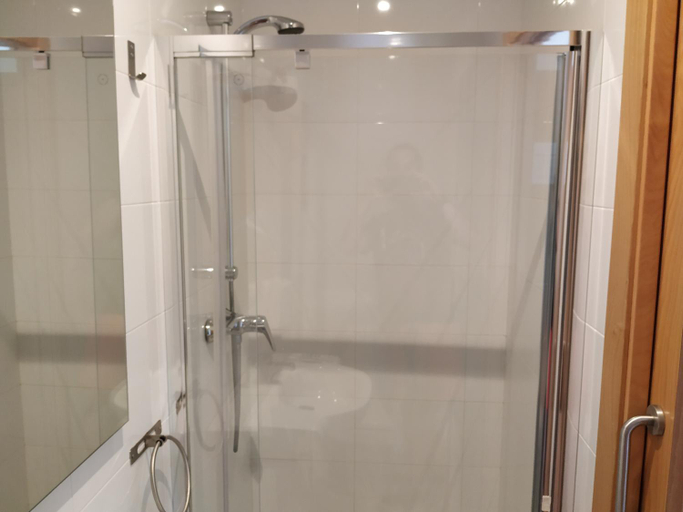 Bathroom 3, Hotel Pazo de Berbetoros, Lugo