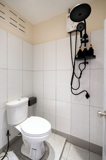 Bathroom 2, House in Khao San - OH Homes Samsen 12, Phra Nakhon