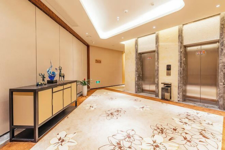 Bedroom 3, Sovereign Garden Hotel, Wenzhou